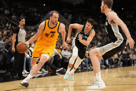 马刺爵士开拓者完成三方交易，英格尔斯和亚历山大-沃克互换