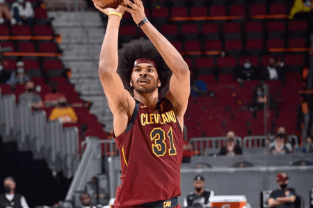 骑士中锋阿伦顶替哈登入选全明星