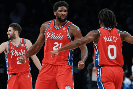 出奇精选：NBA 76人vs雄鹿 东部两强相遇，76人触底反弹？