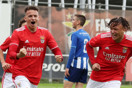 出奇精选：葡超 2-19 04:15 博阿维斯塔vs本菲卡