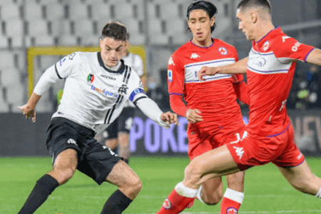 意甲情报：博洛尼亚vs斯佩奇亚，做客4轮不败+队长复出，斯佩奇亚双保险护航