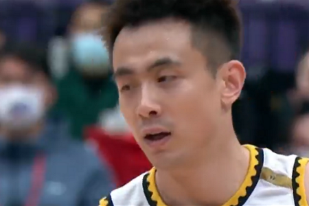 出奇精选：CBA 辽宁VS上海：榜首大战，辽宁上海鹿死谁手？