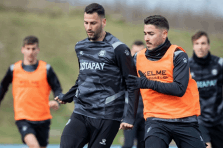 出奇精选：西甲 03-05 04:00 阿拉维斯vs塞维利亚