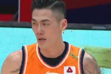 出奇精选：CBA 吉林VS上海 吉林上海谁能延续胜势？