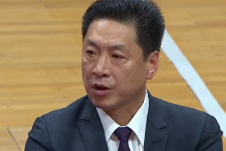 出奇精选：CBA 广厦VS上海 榜首大战，广厦上海鹿死谁手？