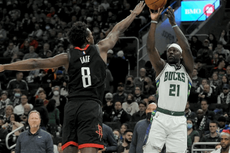 出奇精选：NBA 雄鹿vs国王 雄鹿西征能否继续取胜
