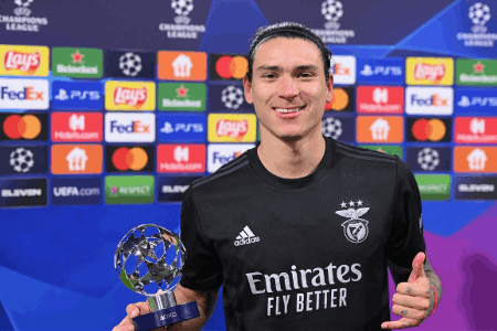 欧冠-乌拉圭射手绝杀，本菲卡1-0客胜阿贾克斯晋级8强