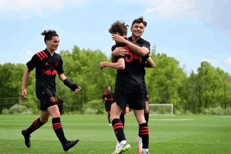 出奇精选：美职业 3-21 02:00 纽约红牛vs哥伦布机员