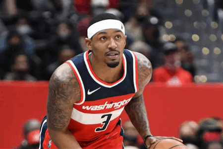 如果比尔今夏选择跳出合同，热火会是有力的追求者