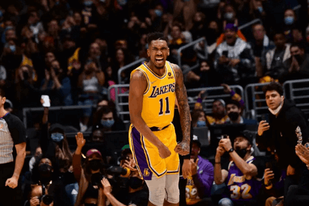 出奇精选：NBA 雷霆vs湖人 湖人主场谢幕战能否取胜？