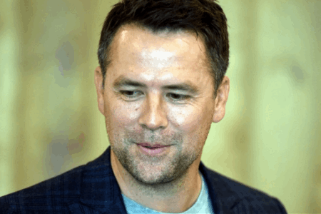 欧文预测欧联杯1/4决赛赛果：巴萨2-0法兰克福，总比分3-1晋级