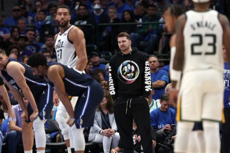 出奇精选：NBA 爵士vs独行侠 核心缺席，爵士再下一城？