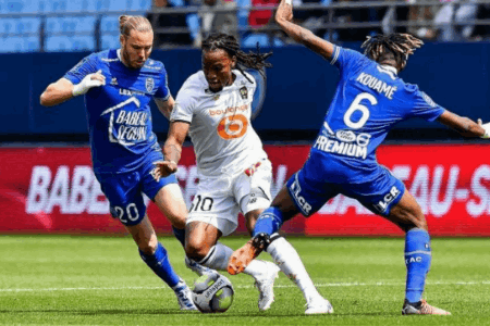 法甲情报：里尔vs摩纳哥 里尔两员大将停赛