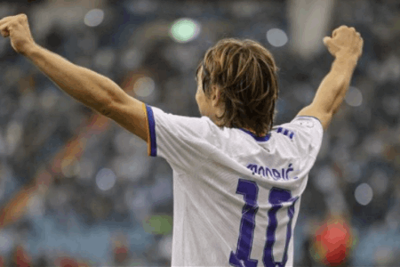 助攻帽子戏法！莫德里奇成皇马队内7年来第一人