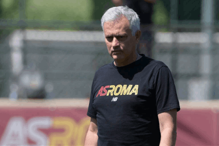 周五竞足003 意甲精选 02:45 都灵vs罗马