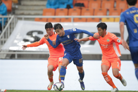 周日北单162 韩K精选 18:00 江源FCvs水原三星蓝翼