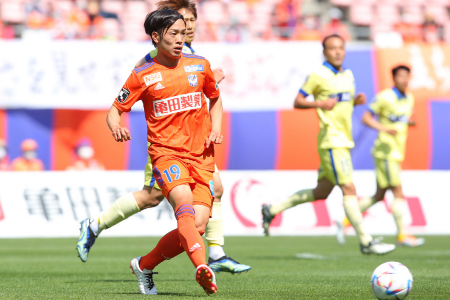 竞足周三003日皇杯解读：新泻天鹅VS熊本深红