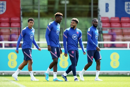 竞足周六018欧国联 英格兰vs意大利 英意大战将在空场进行