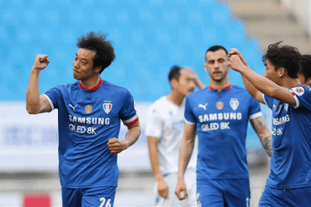 北单周日129 韩K联精选 ﻿18﻿:﻿3﻿0 ﻿水原三星vs首尔FC