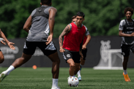 竞足周日019 美职联精选 ﻿05:00 ﻿纽约城vs科罗拉多急流