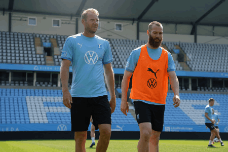 竞足周一001 瑞典超精选 01:00 马尔默vs赫尔辛堡﻿