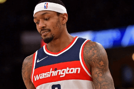 比尔放弃3640万球员选项，预计很快会五年顶薪续约奇才