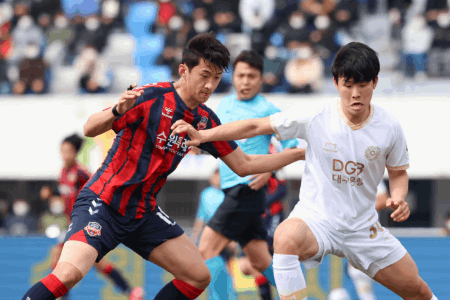 竞足周六004 韩K联精选 18:00 大邱FCvs蔚山现代