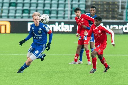 竞足周一001 瑞典超精选 ﻿01:00 渥那模vs松兹瓦尔