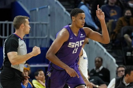 NBA夏联赛精选：火箭vs国王 火箭欲挽回颓势，国王背靠背如何应战？