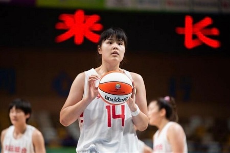 WNBA精选：芝加哥天空vs达拉斯飞翼 天空毫不留情，飞翼如何反击？