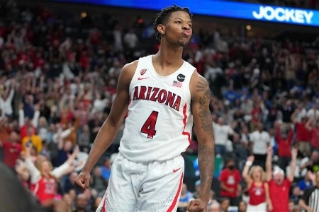 NBA夏联赛精选：﻿公牛vs7﻿6﻿人 ﻿ ﻿双方实力相当，﻿背靠背的7﻿6﻿人如何坚守主场？﻿