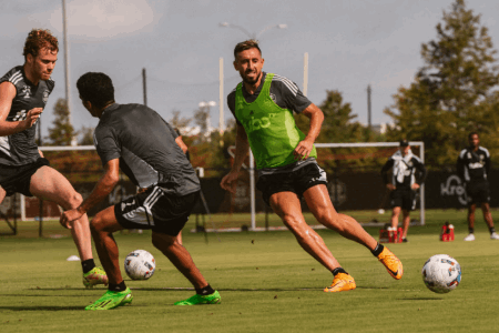 竞足周六028 美职业精选 08:30 休斯顿迪纳摩vs明尼苏达联