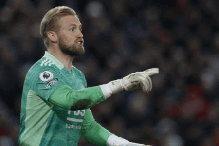 尼斯有意在今夏签下莱斯特城门将小舒梅切尔