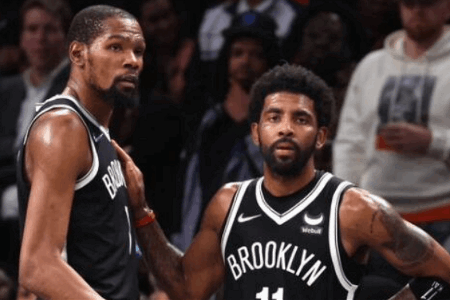 名记：如果没有被交易，杜兰特会缺席训练营