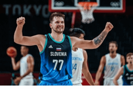 未采纳和斯洛文尼亚等5队热身方案？媒体人：男篮看不上欧洲球队