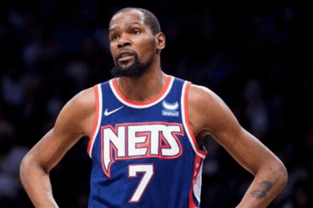 老鹰曾用科林斯+亨特+首轮签报价杜兰特，雄鹿掘金也曾问价