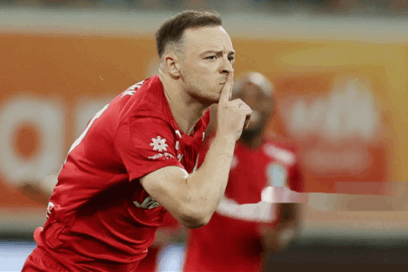 竞足周四003欧联 奥莫尼亚VS根特，主队锋线新援状态火热