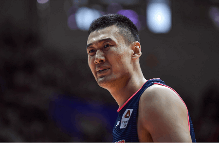 媒体人：苏伟将与高尚&宋康明一起出席日照的一项三人篮球比赛