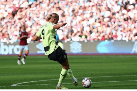 B席：哈兰德的表现令人难以置信，希望圣诞节时他能进50-60球