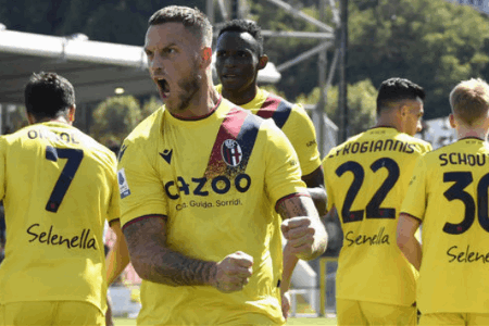 意甲战报：中超旧将双响，博洛尼亚客场2-2斯佩齐亚