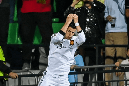 曼联将士：这进球对C罗很重要 信心上来他能进4球