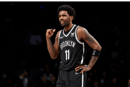 欧文为不接种疫苗群体发声 谴责疫苗侵犯人权