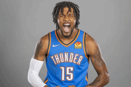 名记：雷霆将与火箭达成涉及8人+1选秀权的大规模交易