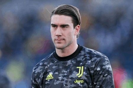 意媒：拜仁将与巴黎竞争弗拉霍维奇，准备报价8000万欧