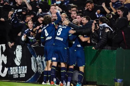 出奇精选：澳超 10-8 16：45 悉尼FC VS 墨尔本胜利