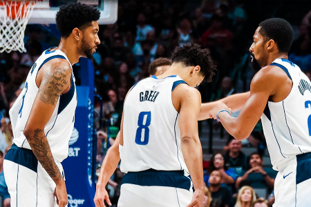 NBA季前赛-班凯罗19+5 东契奇16+5 独行侠不敌魔术