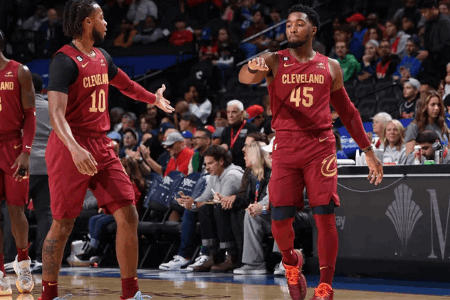 NBA新赛季30队巡礼之克利夫兰骑士：得到米切尔，骑士能否颠覆东部格局？