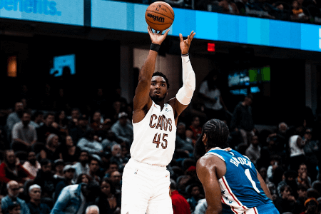 NBA季前赛-马克西19分 哈登11+6 阿伦19+12 76人击败骑士