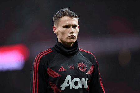 官方：麦克托米奈当选曼联1-0奥莫尼亚全场最佳，得票40%