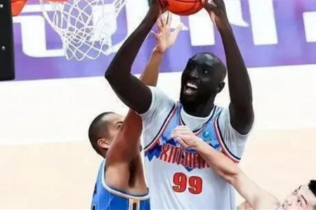 周六篮球精选 CBA 新疆伊力王酒 VS 北京控股